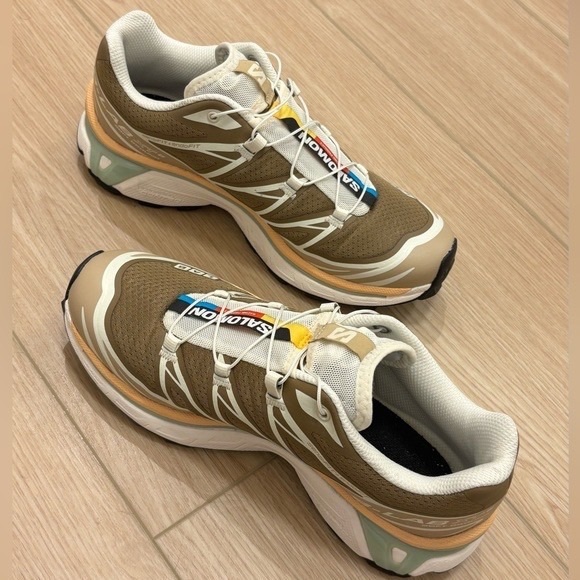 Salomon XT-6 Unisex Sneakers - Size W7 - Coyote Brown / Safari - Picture 2 of 4
